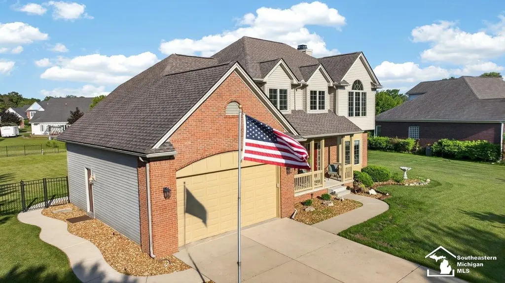 762 Valmont Drive Monroe City MI 48162