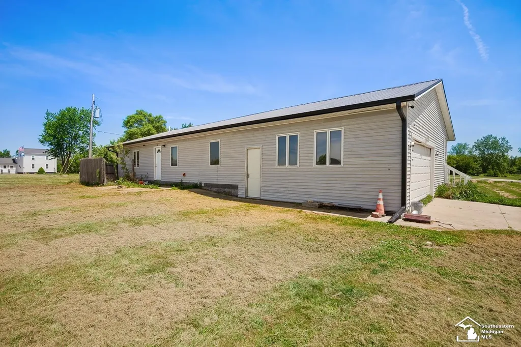 5596 Bent Oak Highway Adrian Township MI 49221