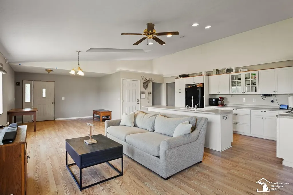 5596 Bent Oak Highway Adrian Township MI 49221