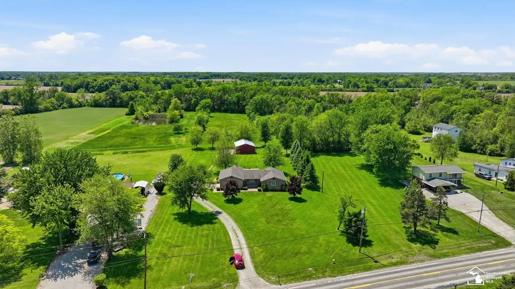 7792 S Huron River Drive Berlin Charter Township MI 48179