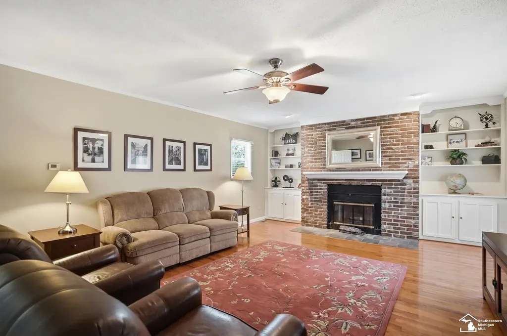 7792 S Huron River Drive Berlin Charter Township MI 48179