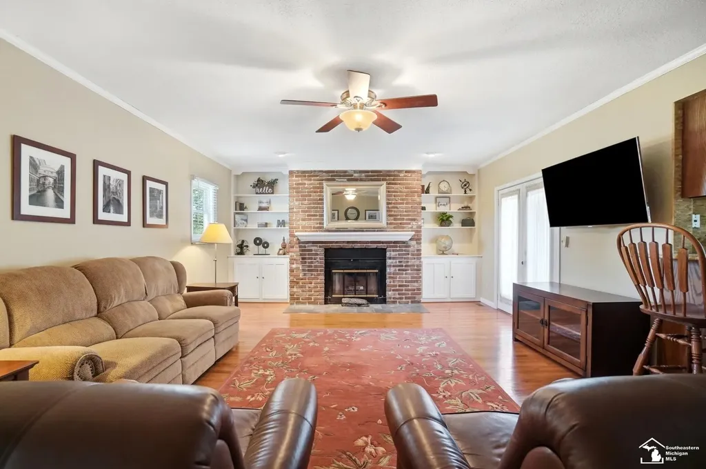 7792 S Huron River Drive Berlin Charter Township MI 48179