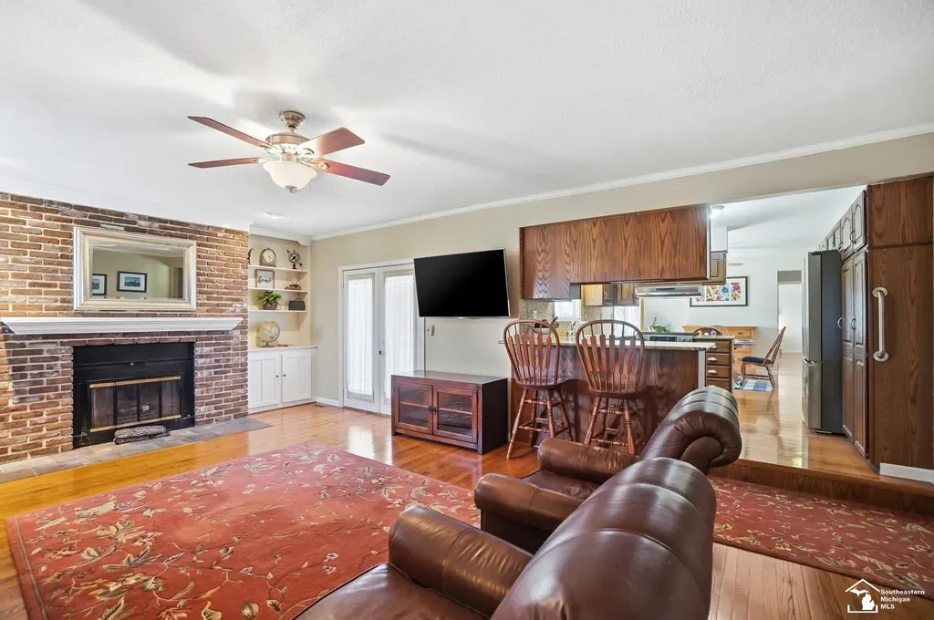 7792 S Huron River Drive Berlin Charter Township MI 48179