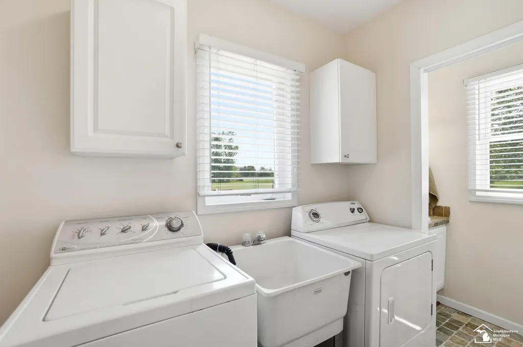 7792 S Huron River Drive Berlin Charter Township MI 48179