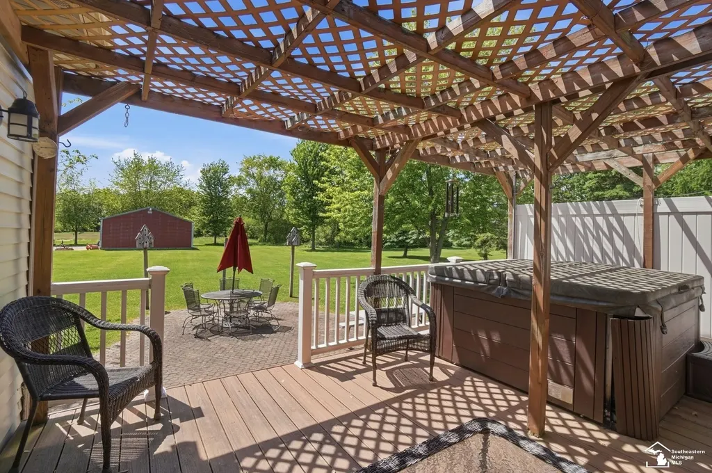 7792 S Huron River Drive Berlin Charter Township MI 48179