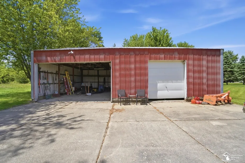 7792 S Huron River Drive Berlin Charter Township MI 48179