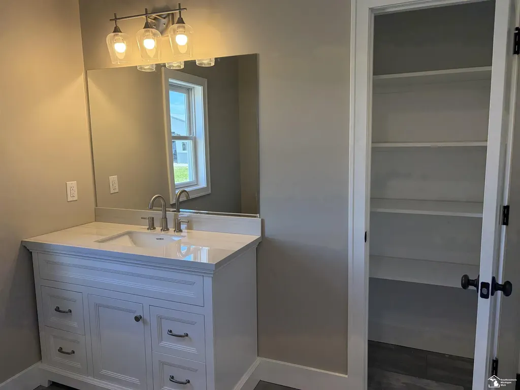 8551 Grafton Road Frenchtown Township MI 48166