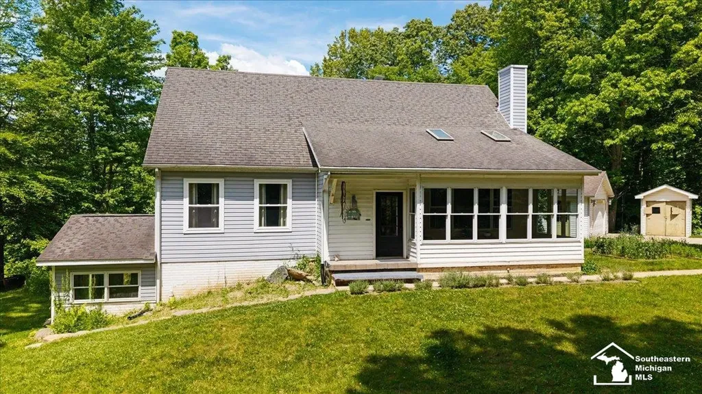 14297 Hickory Hill Drive Woodstock Township MI 49253