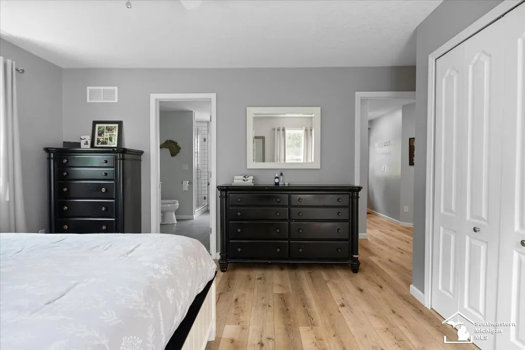 14297 Hickory Hill Drive Woodstock Township MI 49253