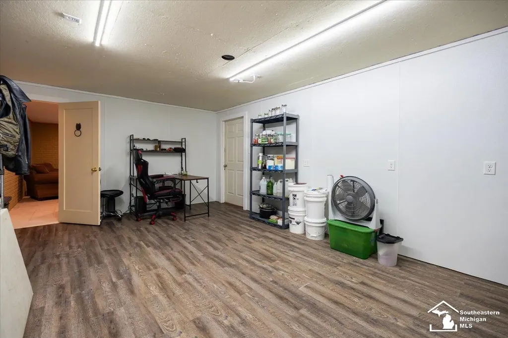 14297 Hickory Hill Drive Woodstock Township MI 49253