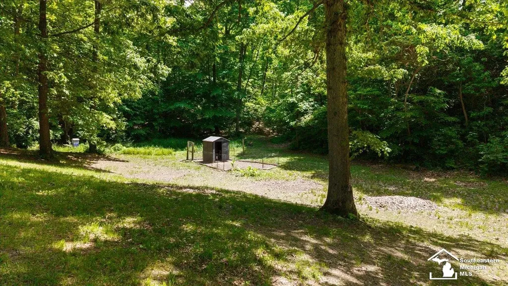 14297 Hickory Hill Drive Woodstock Township MI 49253