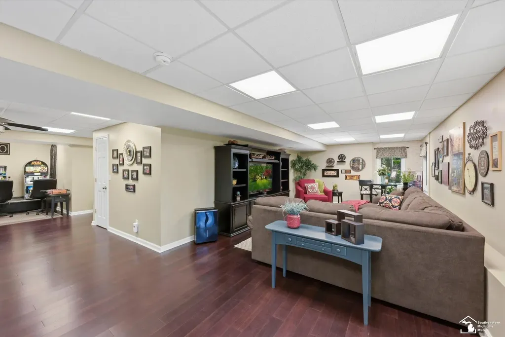 7141 S Valley Circle Bedford Township MI 48144