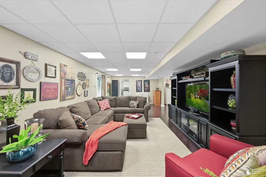 7141 S Valley Circle Bedford Township MI 48144