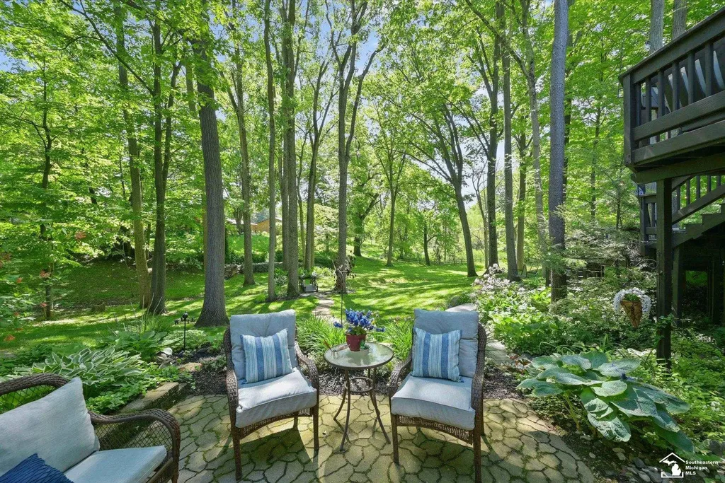 7141 S Valley Circle Bedford Township MI 48144