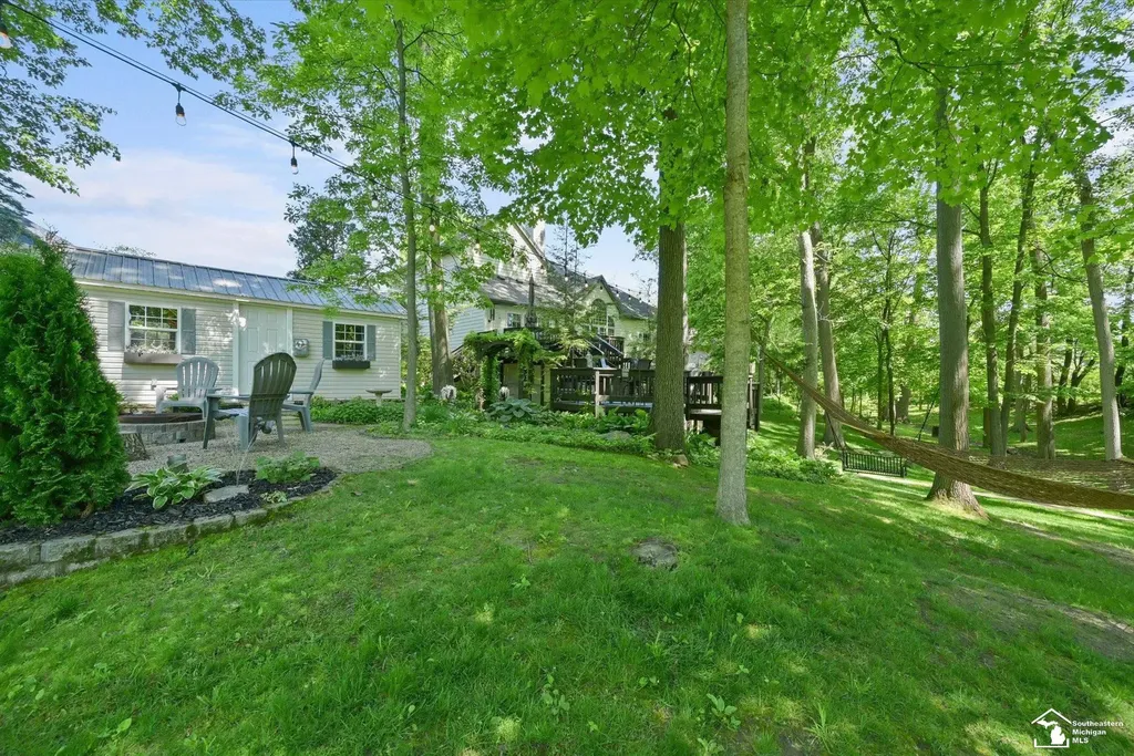 7141 S Valley Circle Bedford Township MI 48144