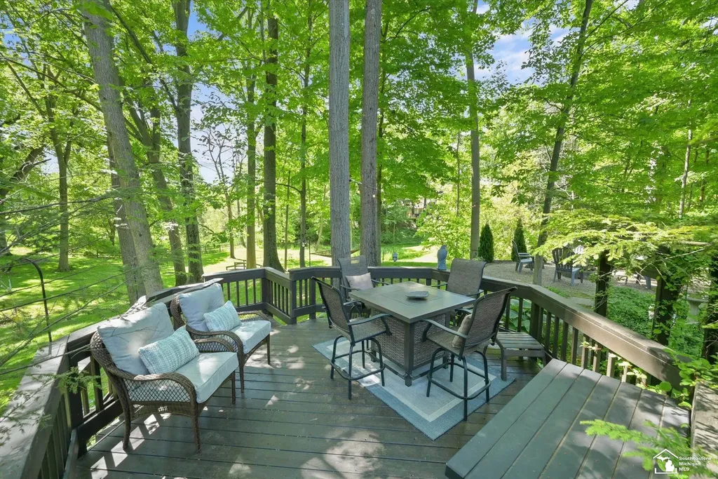7141 S Valley Circle Bedford Township MI 48144