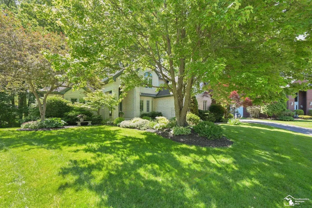 7141 S Valley Circle Bedford Township MI 48144