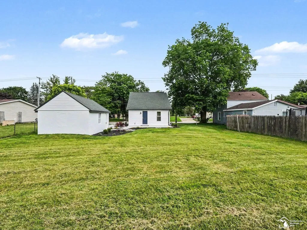 396 Wabash Road Milan City MI 48160