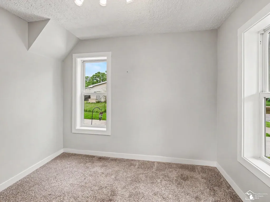 396 Wabash Road Milan City MI 48160