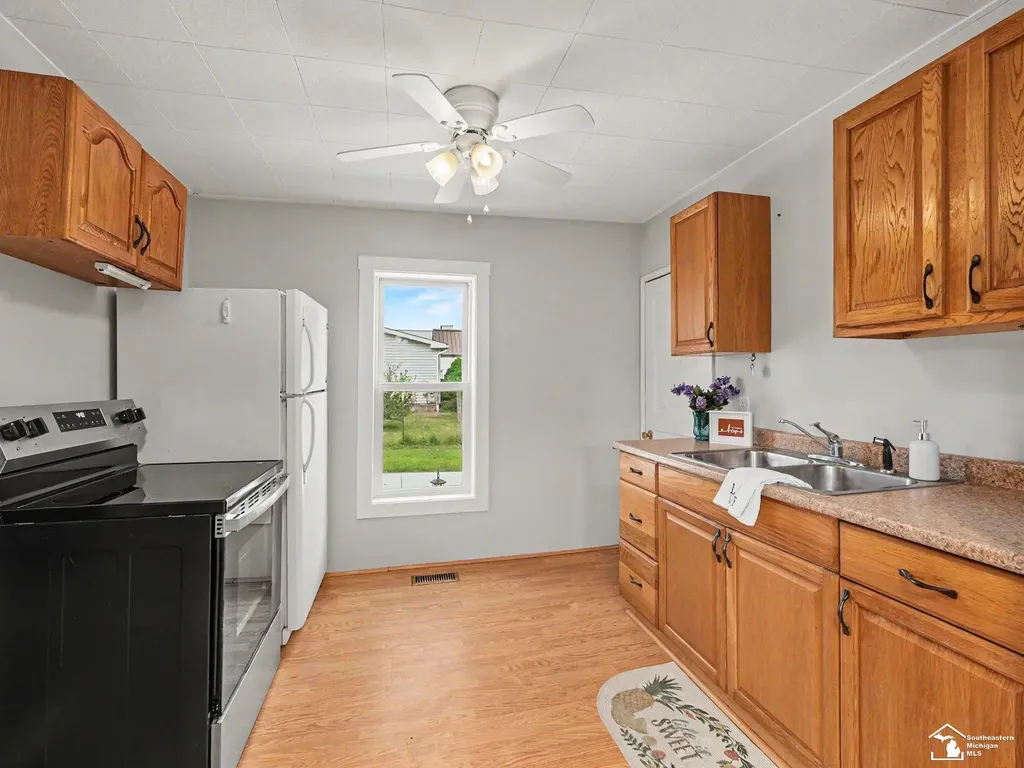 396 Wabash Road Milan City MI 48160