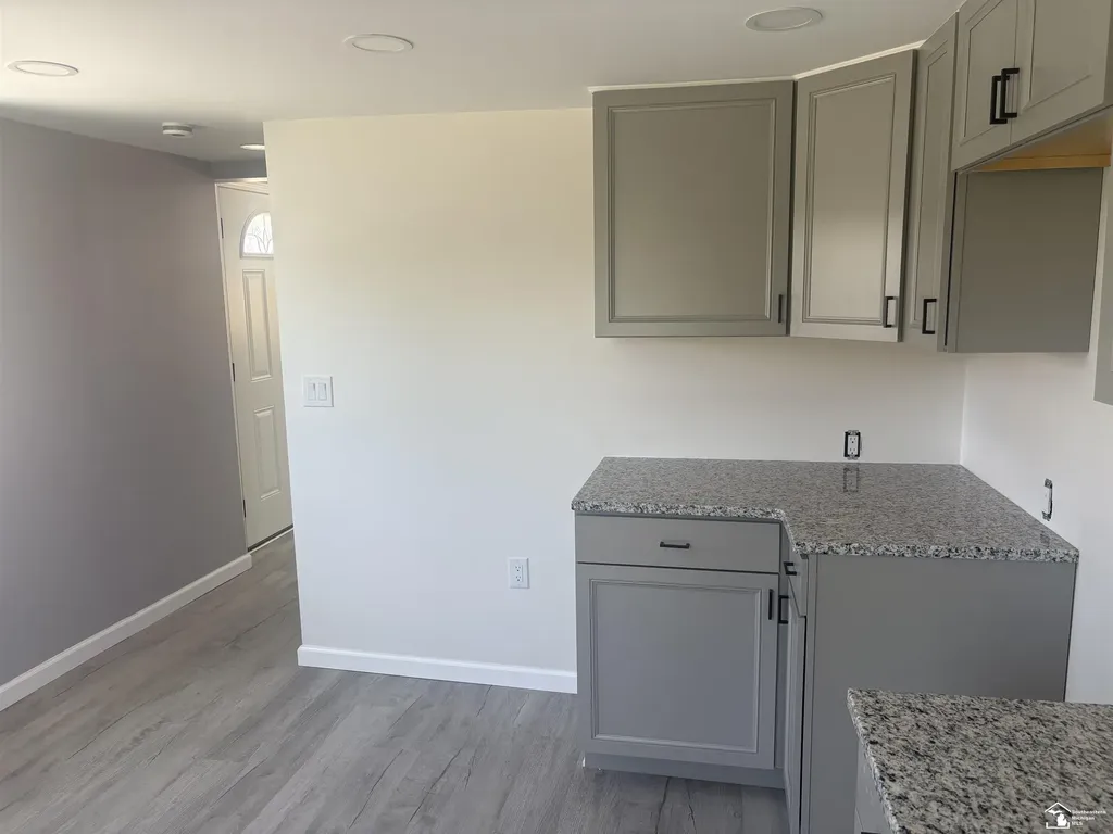 604 W 10th Street Monroe City MI 48161