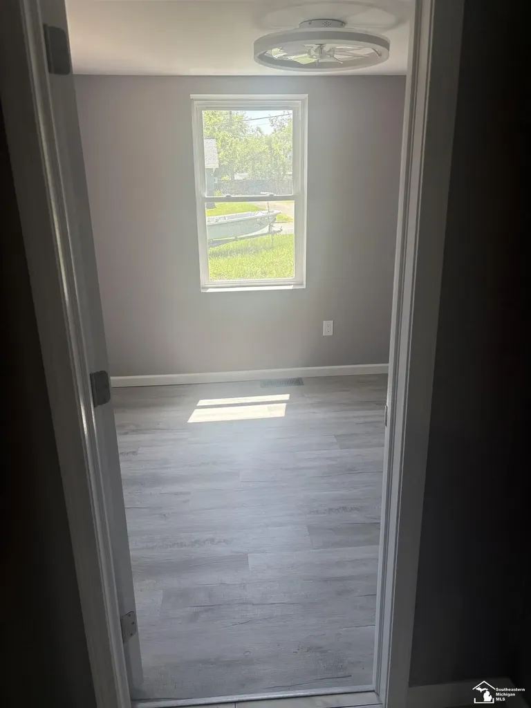 604 W 10th Street Monroe City MI 48161