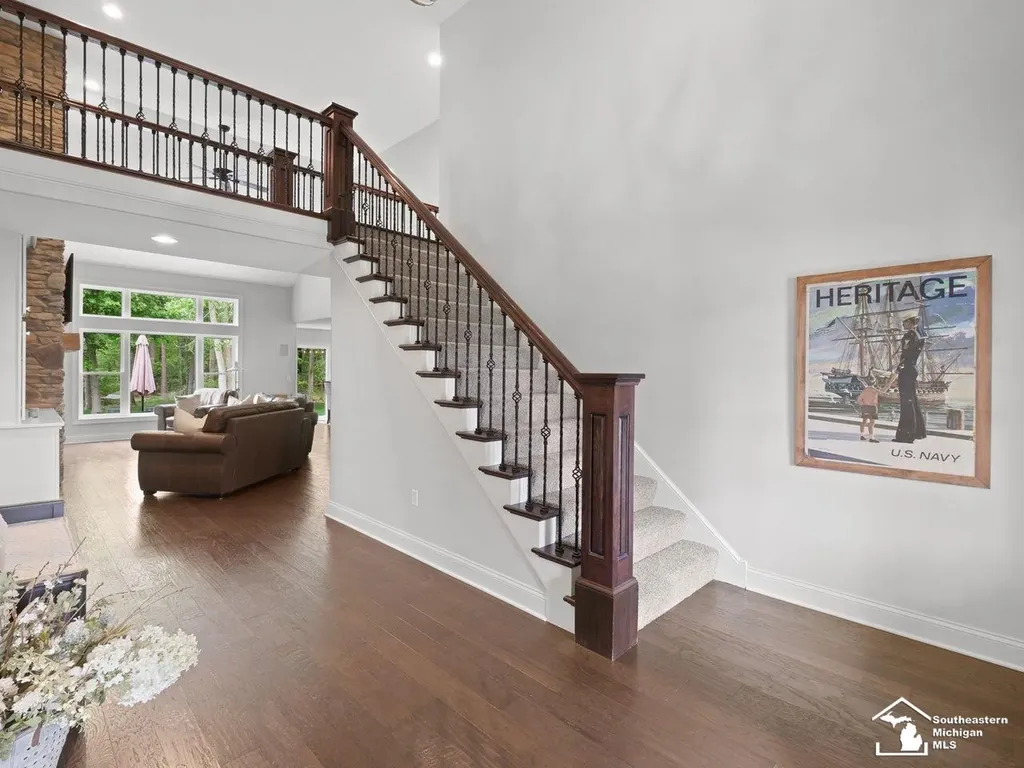 6606 Summerlyn Boulevard Bedford Township MI 48144