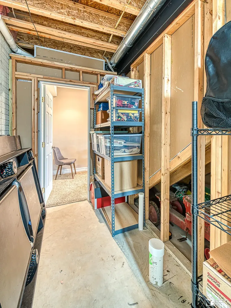 453 Corinth Circle Dundee Village MI 48131