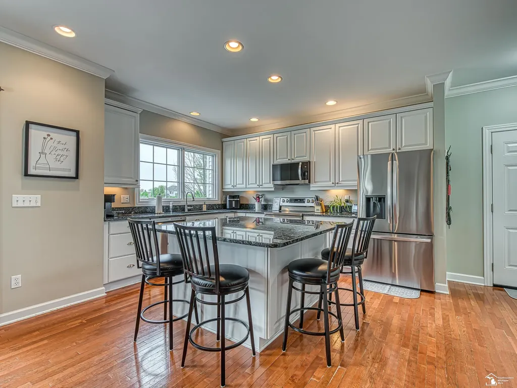 453 Corinth Circle Dundee Village MI 48131