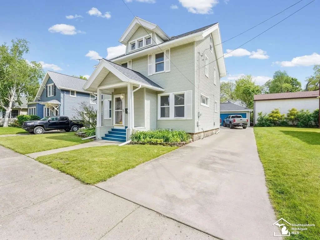 727 Glenwood Avenue Jackson City MI 49203