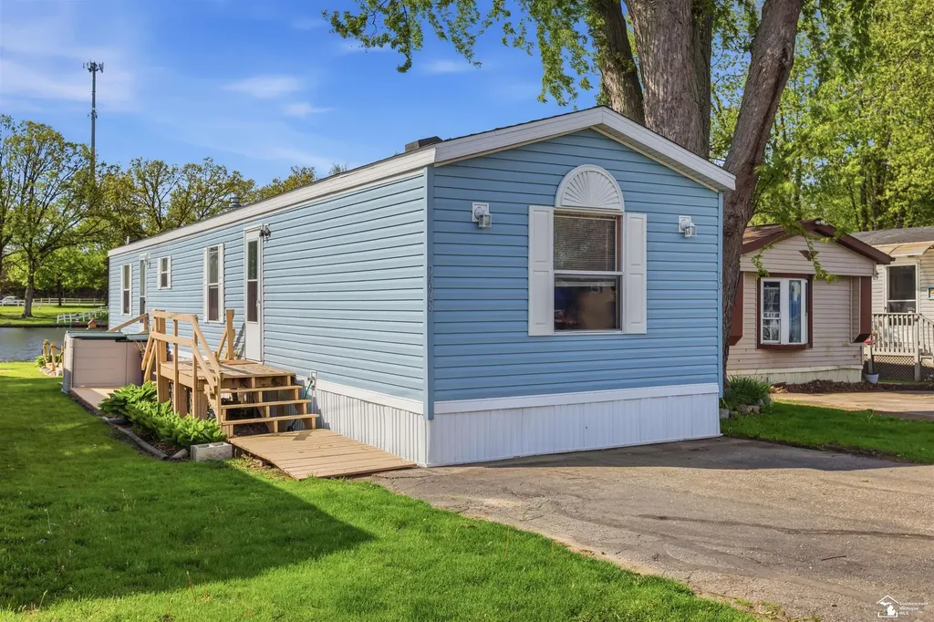 2678 Bayberry Court Norvell Township MI 48130