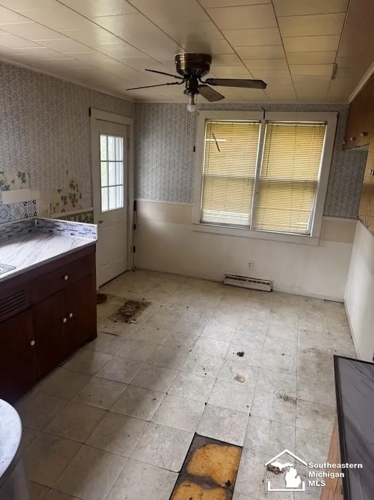 4369 Avenue E Street Frenchtown Township MI 48166