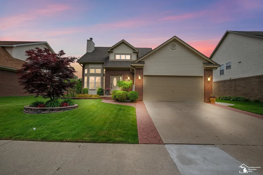 23635 Lori Drive Brownstown Charter Township MI 48134