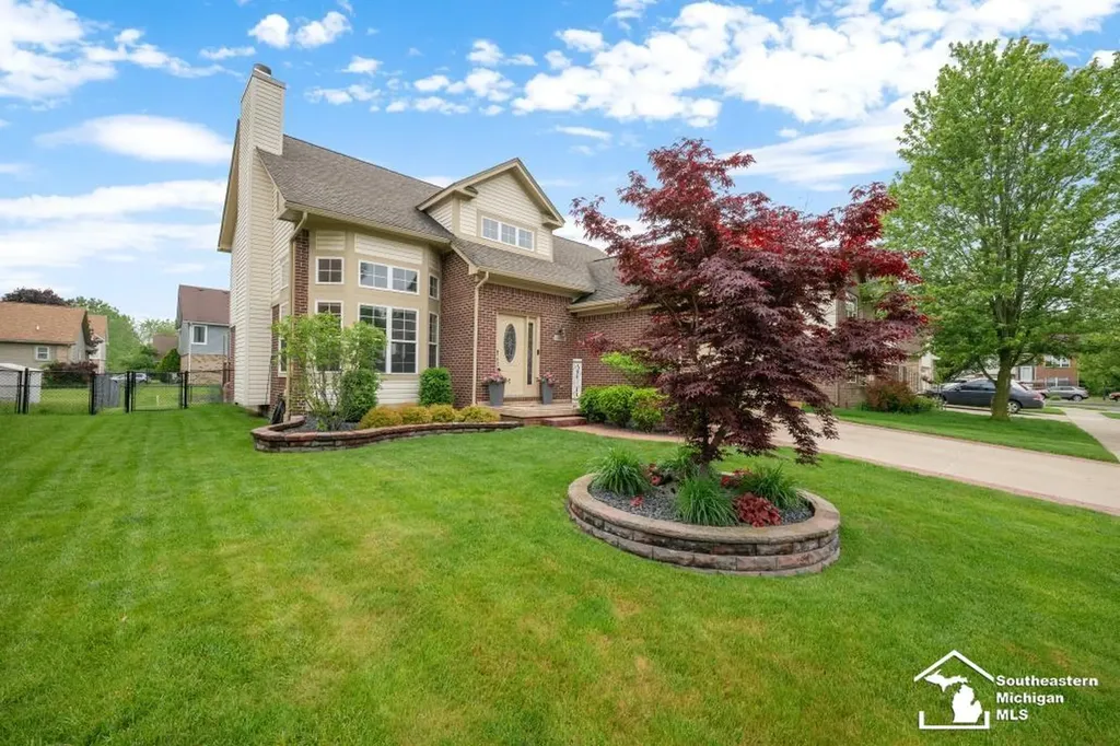 23635 Lori Drive Brownstown Charter Township MI 48134