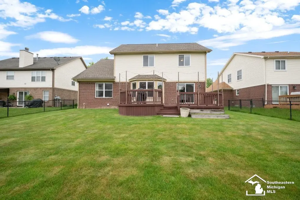 23635 Lori Drive Brownstown Charter Township MI 48134