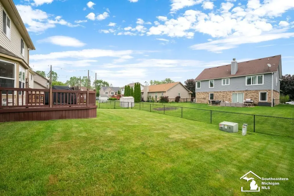 23635 Lori Drive Brownstown Charter Township MI 48134