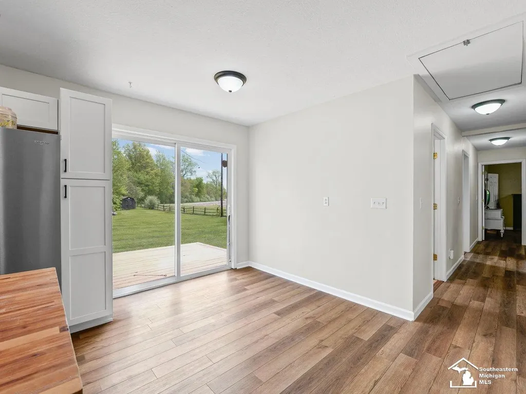 2037 Meanwell Road Dundee Village MI 48131