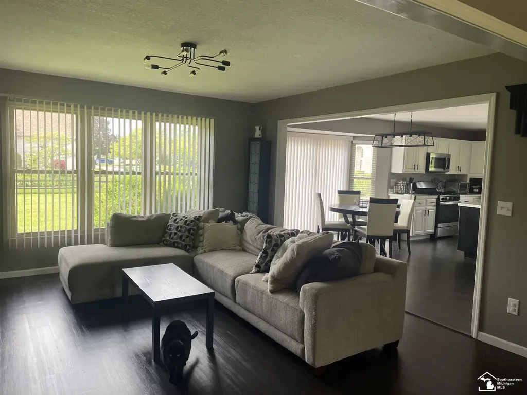 6755 Marzden Drive Bedford Township MI 48144