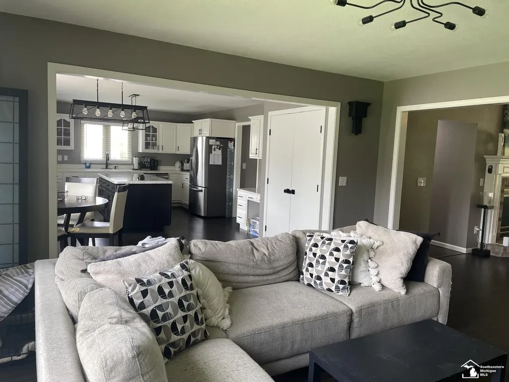 6755 Marzden Drive Bedford Township MI 48144