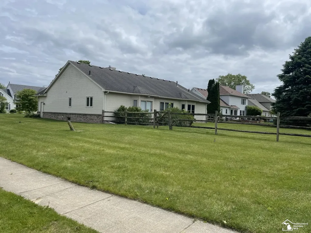 6755 Marzden Drive Bedford Township MI 48144