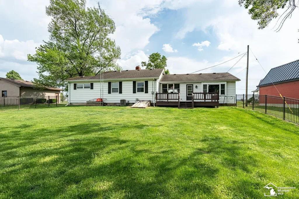 5248 S Custer Road Raisinville Township MI 48161