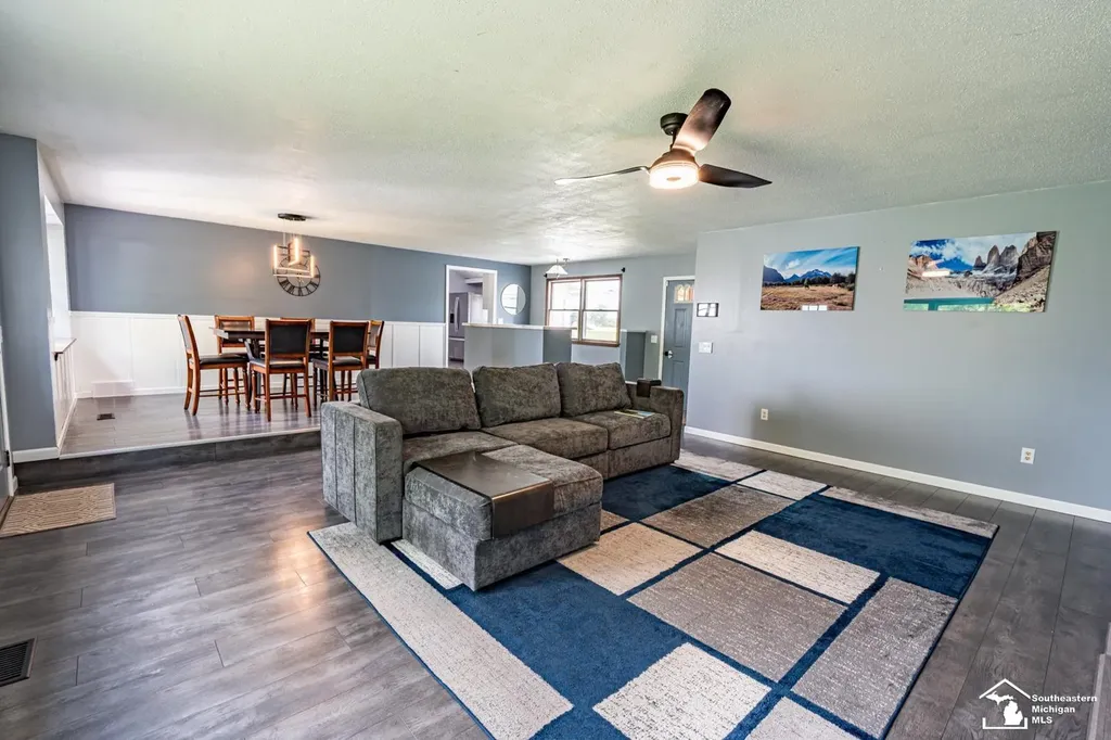 5248 S Custer Road Raisinville Township MI 48161