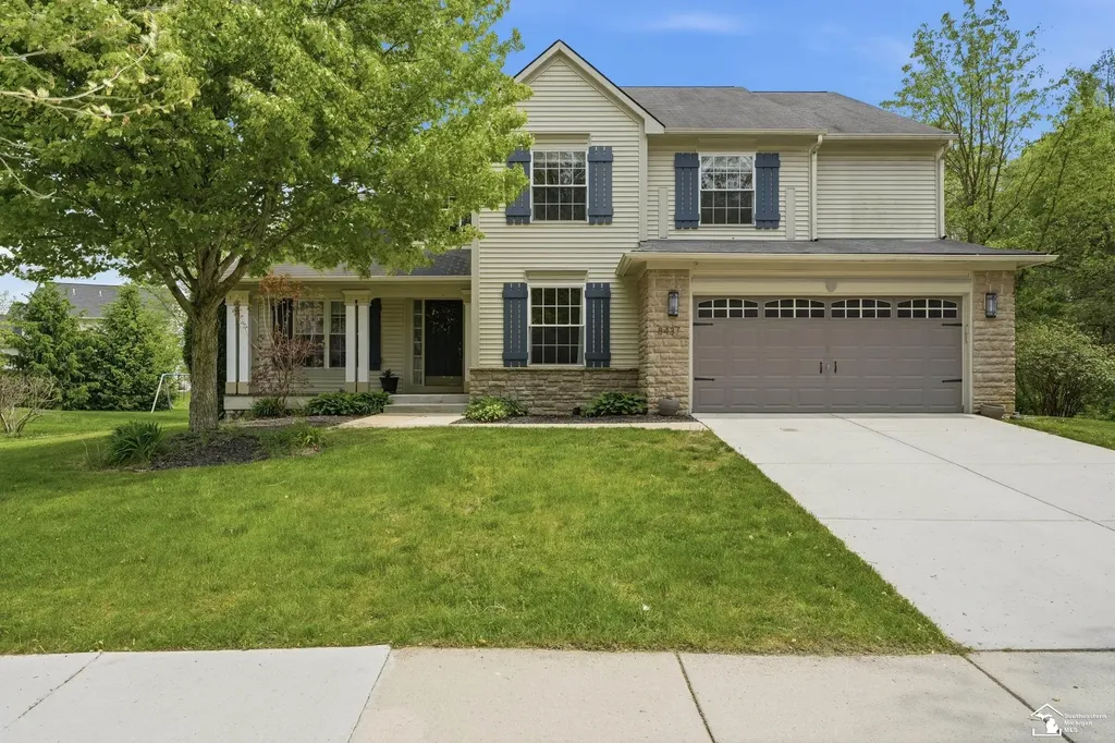 8437 Parkridge Drive Dexter City MI 48130
