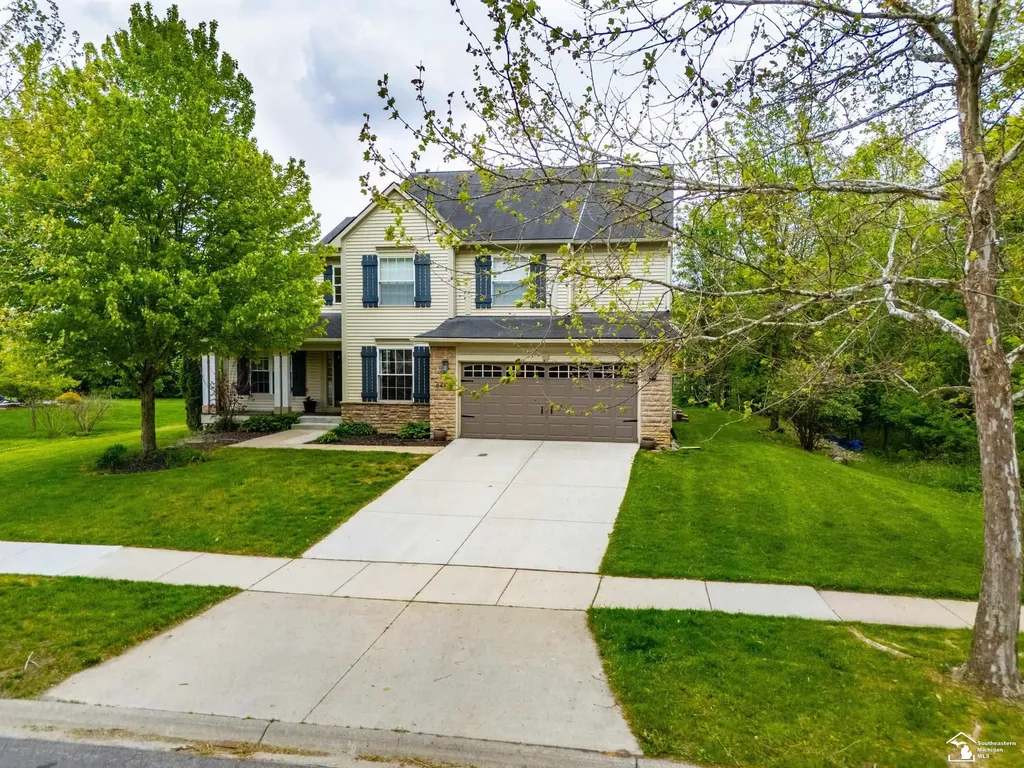8437 Parkridge Drive Dexter City MI 48130