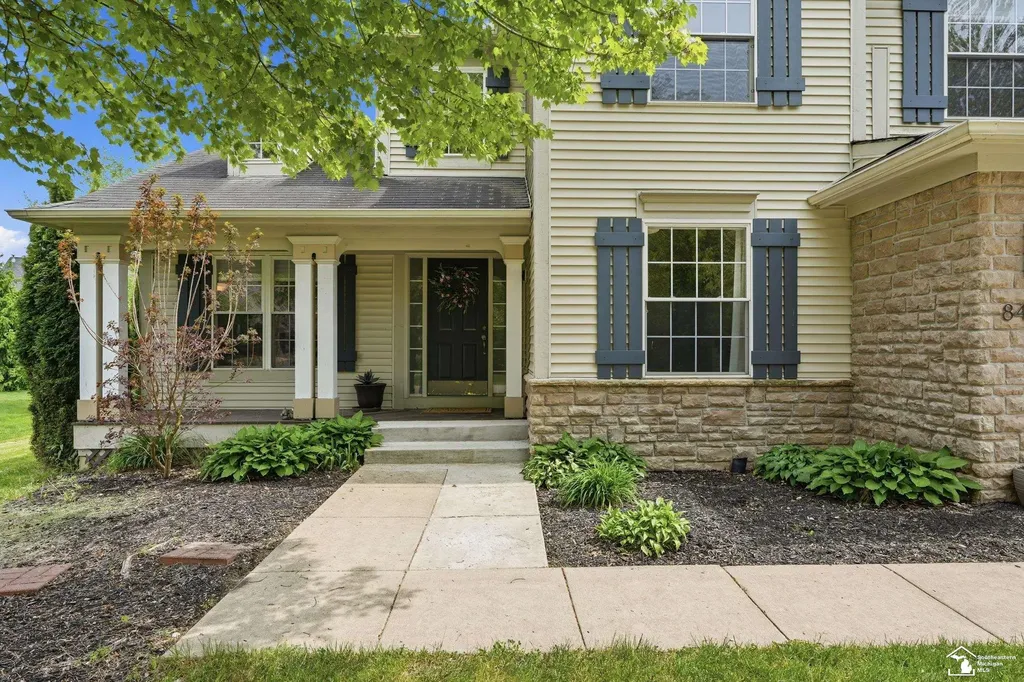 8437 Parkridge Drive Dexter City MI 48130