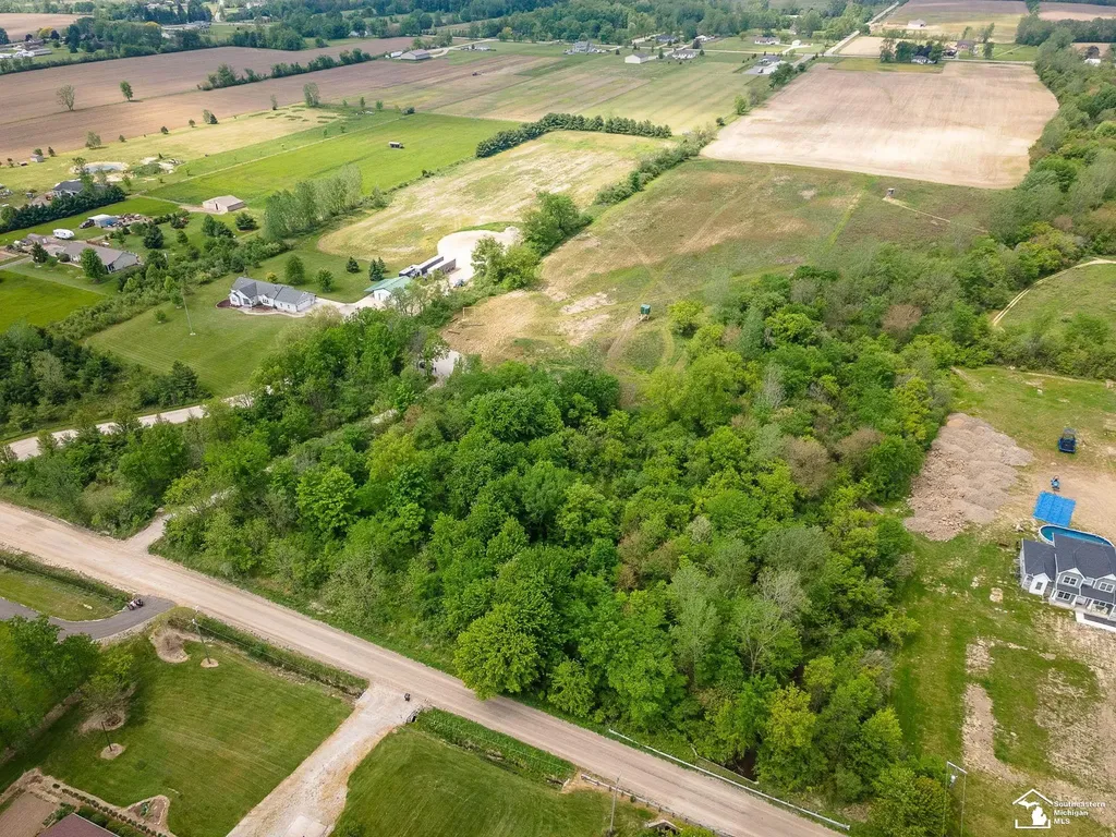 13635 Exeter Road Exeter Township MI 48117