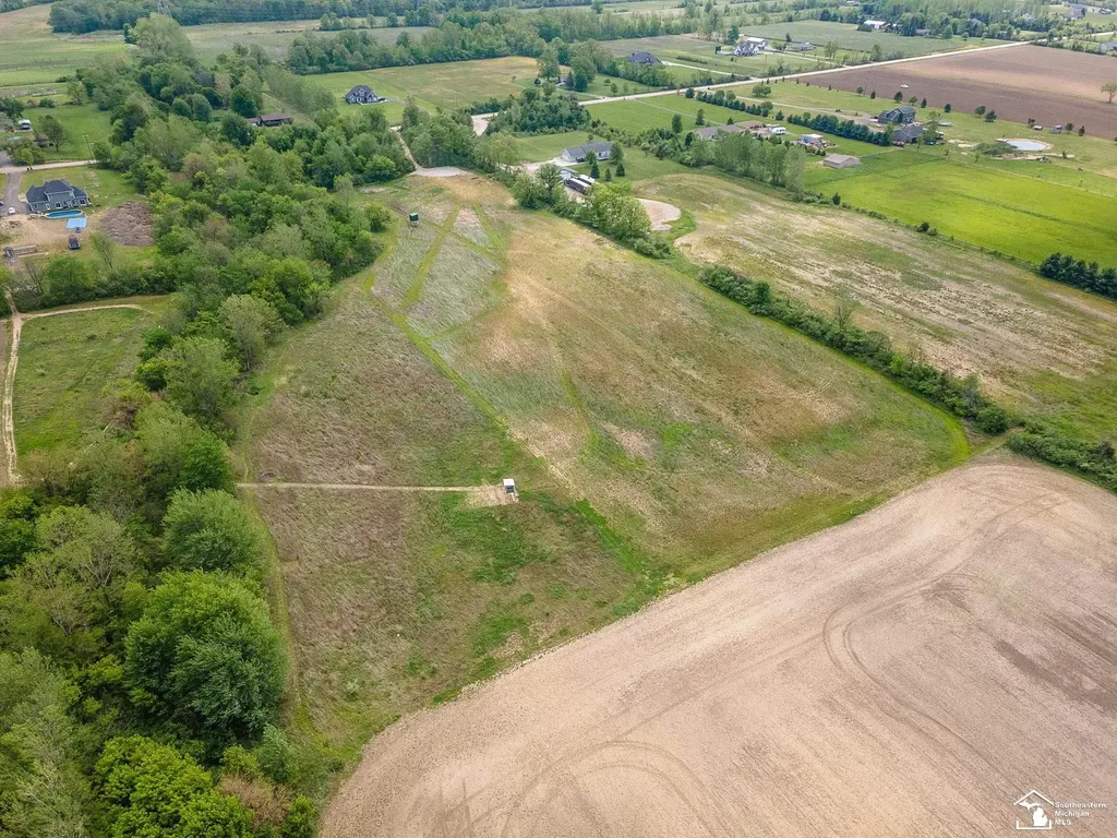 13635 Exeter Road Exeter Township MI 48117