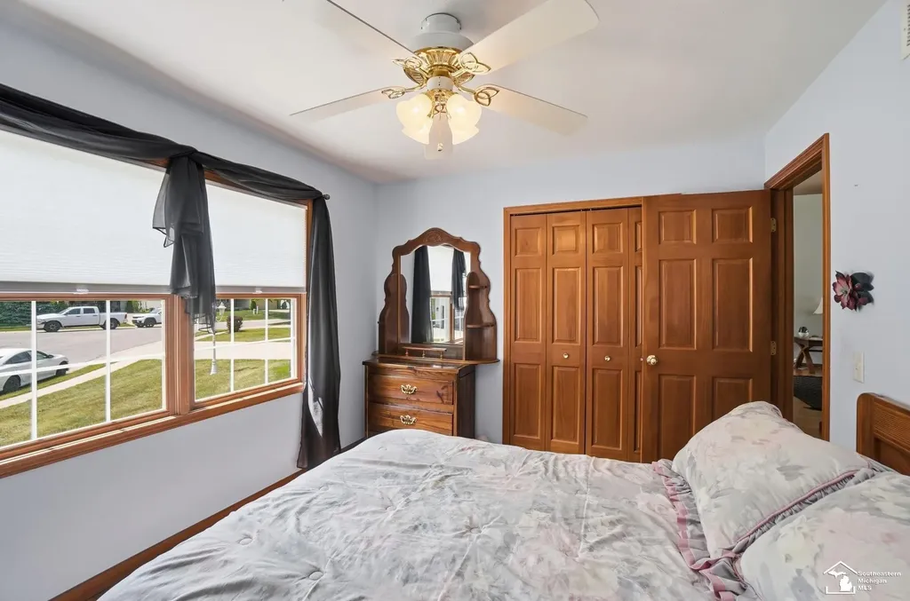 786 Santa Fe Court Bedford Township MI 48182