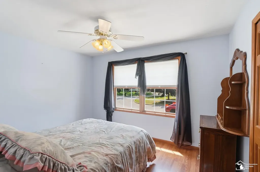 786 Santa Fe Court Bedford Township MI 48182