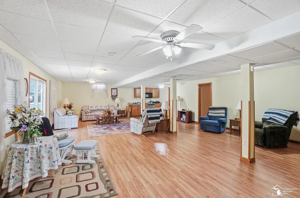 786 Santa Fe Court Bedford Township MI 48182